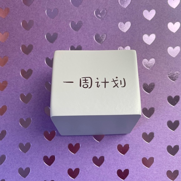 Cute Cat Figurine on Laptop - Picture 6 of 7